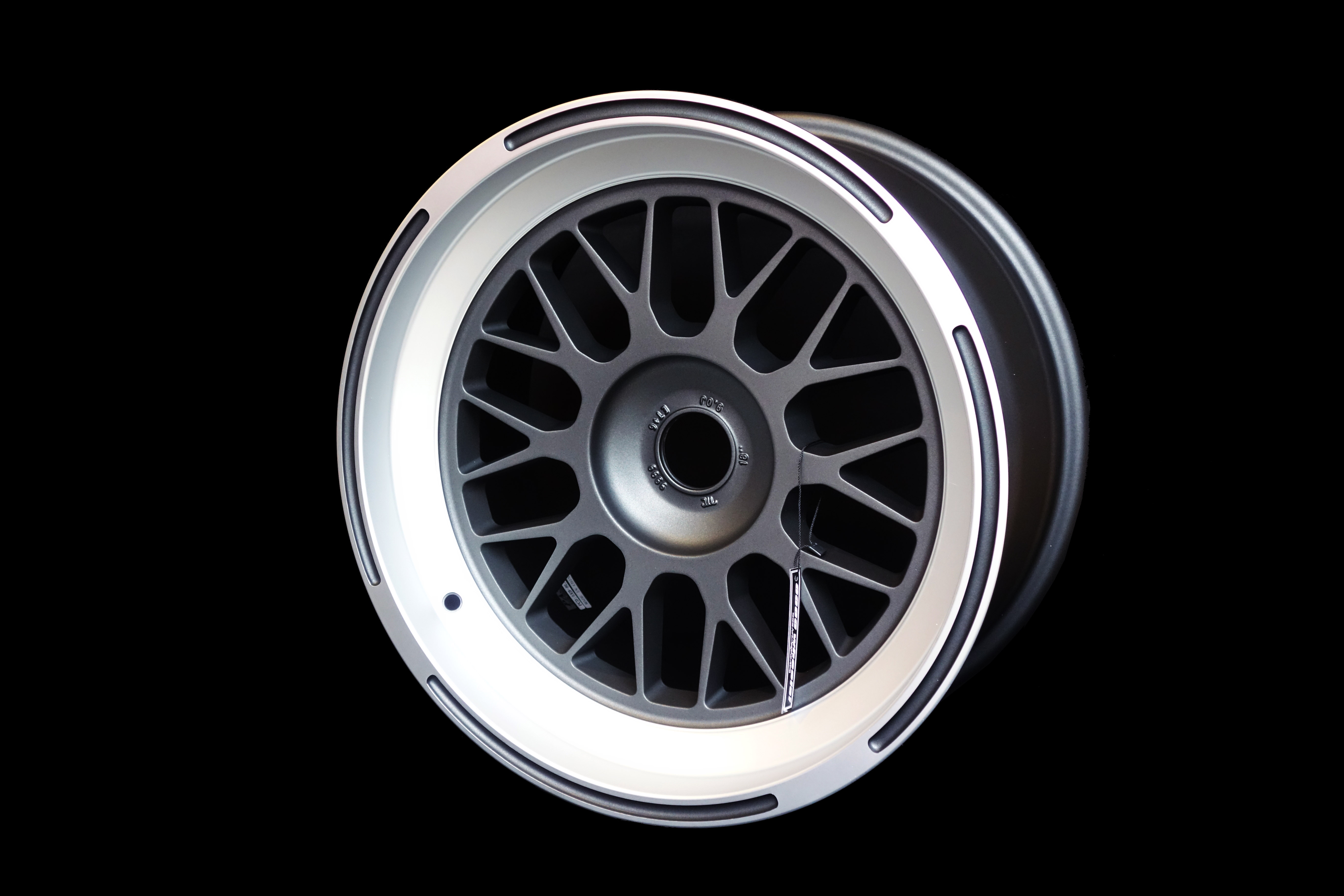 PANDEM RACING WHEEL 18inch 9J